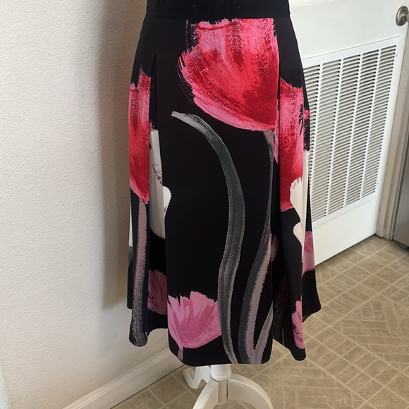 Elegant Strapless Floral Dress by Rachel Roy size 14 - Picture 4 of 17